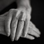 Pubblicità  non è solo spot: la campagna per l'Associazione Italiana Malati Alzheimer