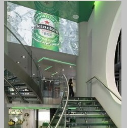 Heineken The City: ad Amsterdam il primo “brand store” della birra olandese