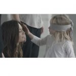 L’indescrivibile legame tra madre e figlio: il video “The Unique Connection”