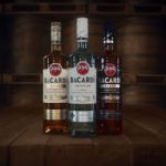 Nuovo design per le bottiglie Bacardi. Stessa “indomabile passione”.